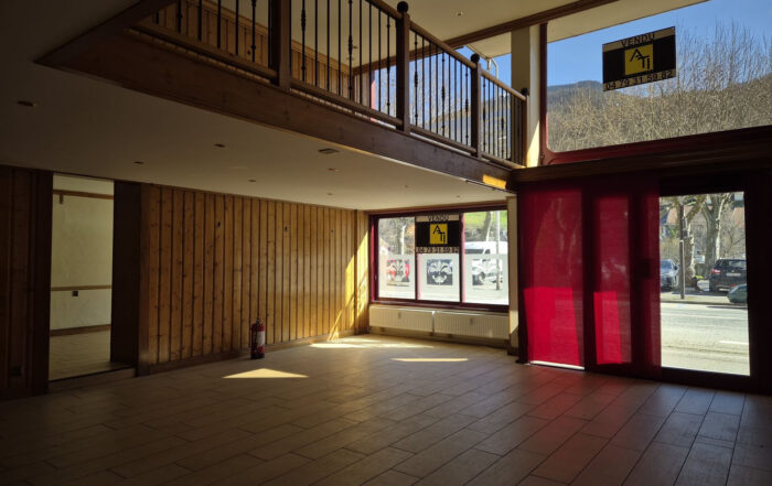 Local à Albertville