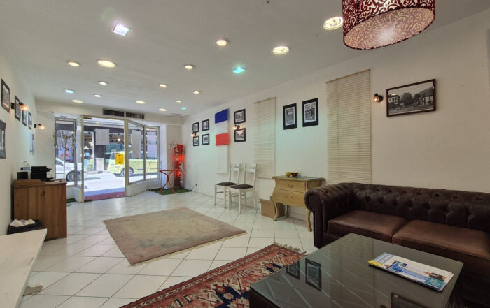 Local à Albertville